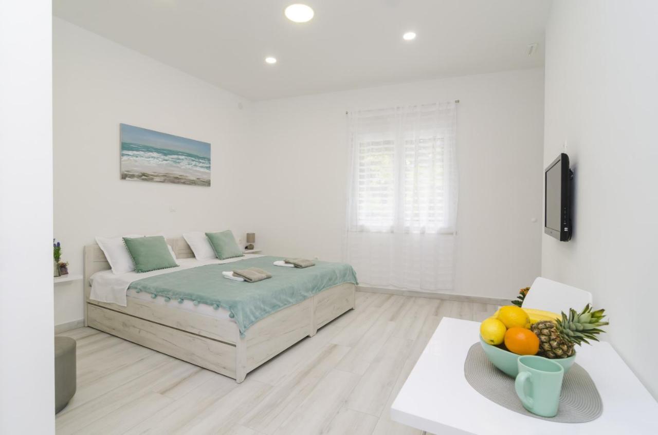 Rafaello Apartment