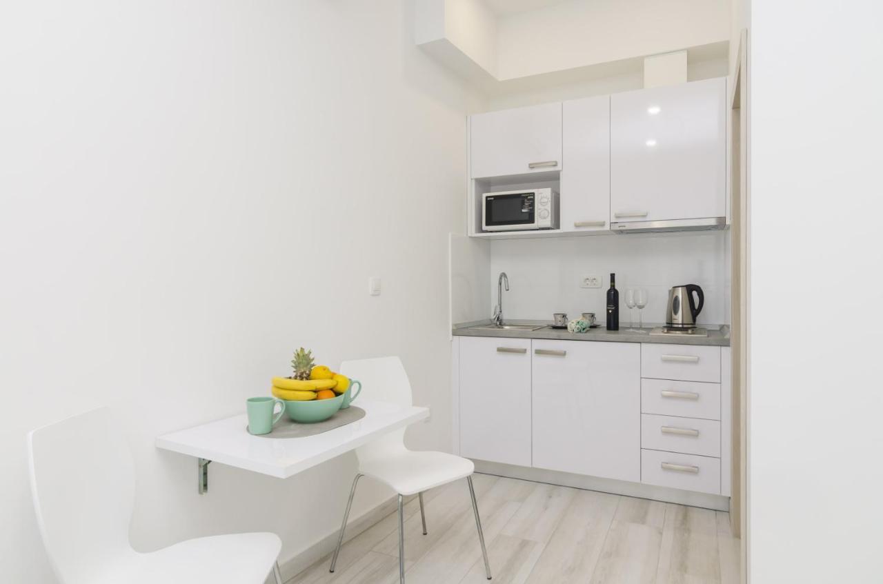 Rafaello Apartment